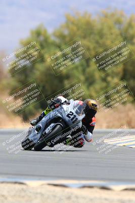 media/May-15-2022-SoCal Trackdays (Sun) [[33a09aef31]]/Turn 7 (1145am)/